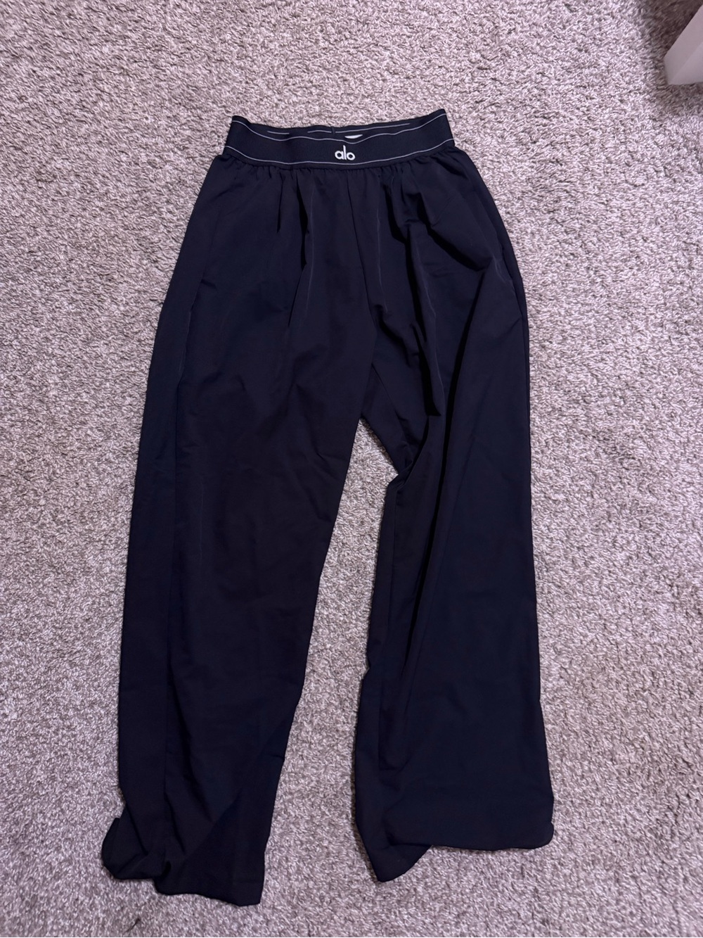 Alo women’s Black Wide-Leg Pants